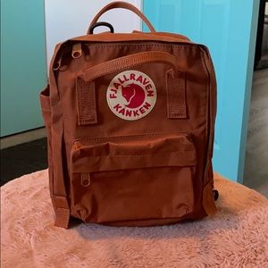 Fjällräven Kånken Mini in Autumn Leaf